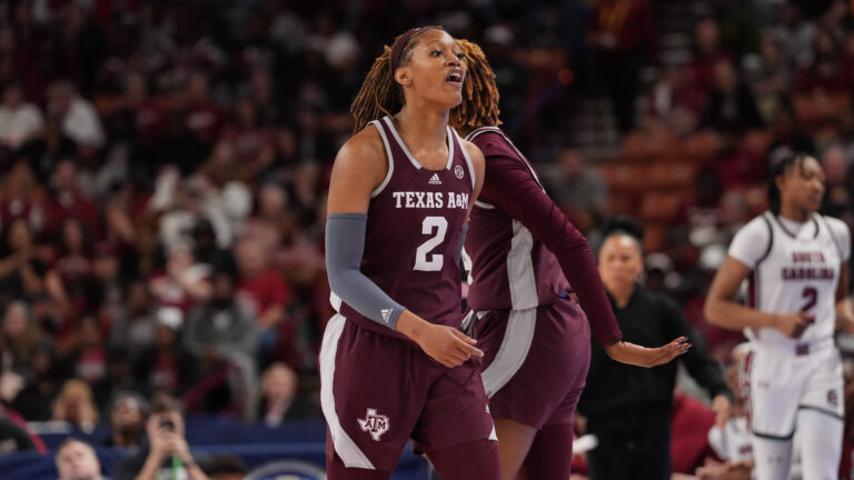 35. Janiah Barker - F
