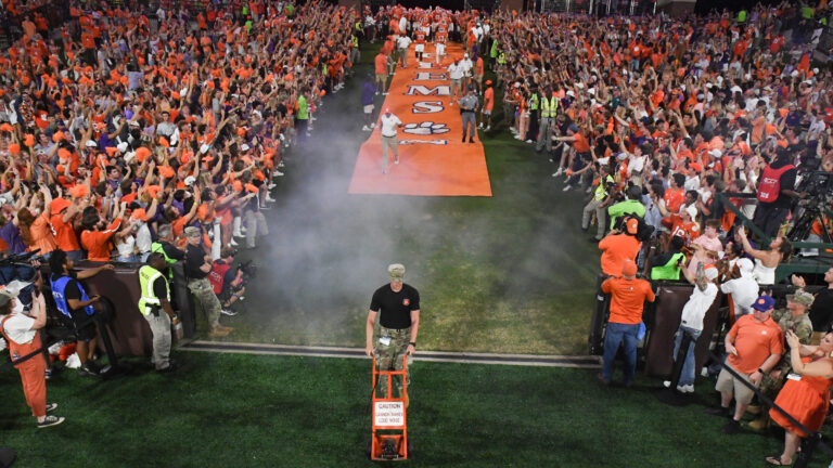 3. Clemson Tigers
