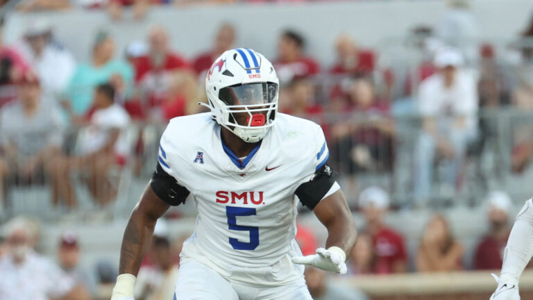 25. Elijah Roberts, SMU
