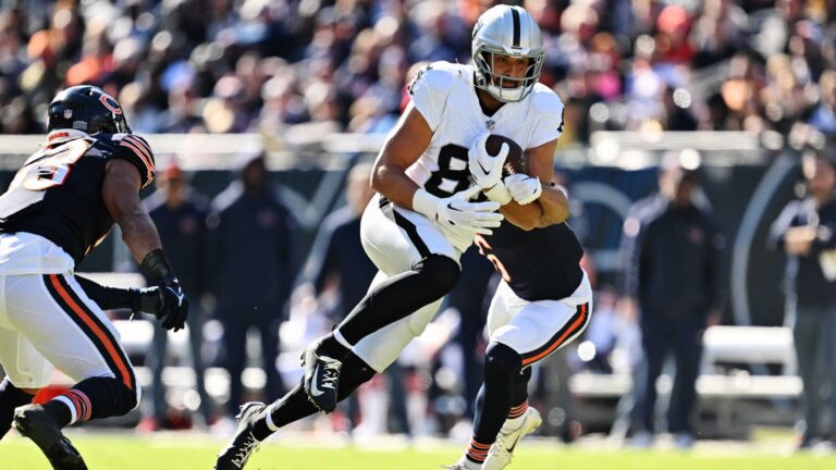 141. Austin Hooper – TE