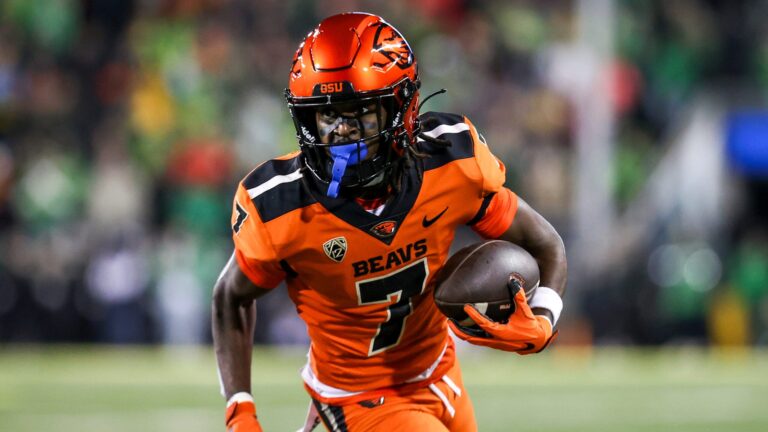 65. Silas Bolden - Texas Longhorns