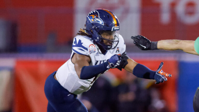 9. Trey Moore, Texas