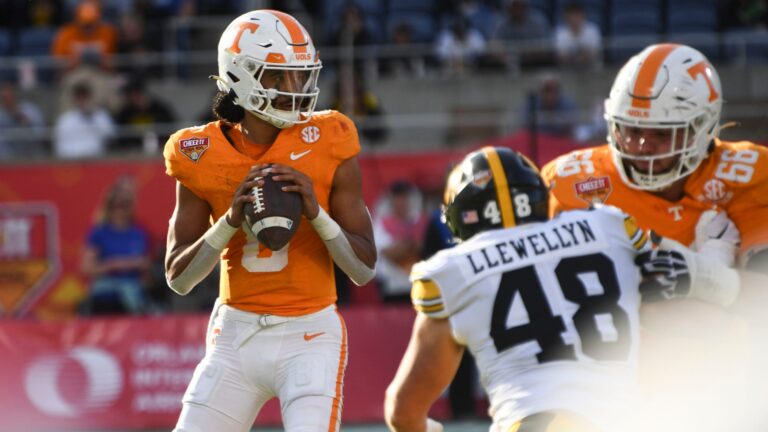 6. Tennessee Volunteers