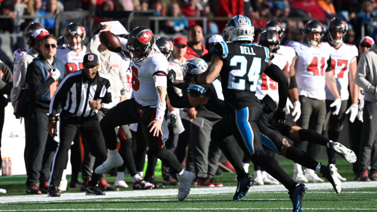 155. Vonn Bell - S