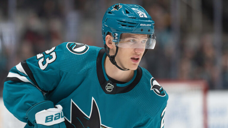 30. Oskar Lindblom