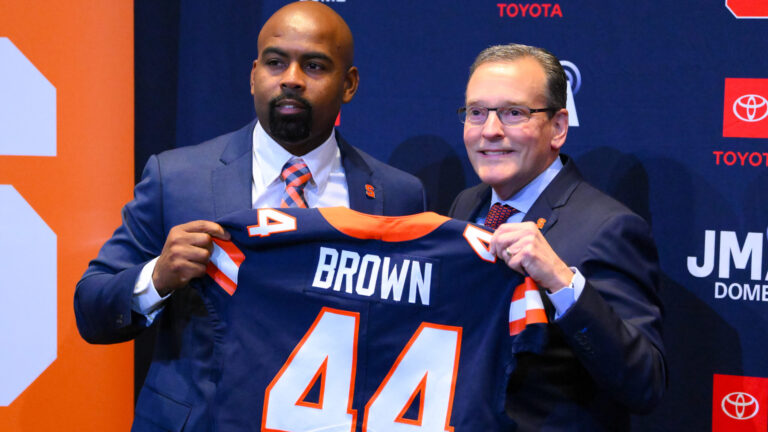 40. Syracuse Orange