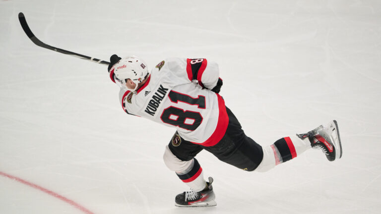 15. Dominik Kubalik