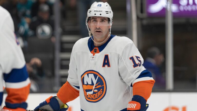 22. Cal Clutterbuck