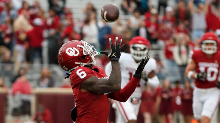 12. Deion Burks - Oklahoma Sooners