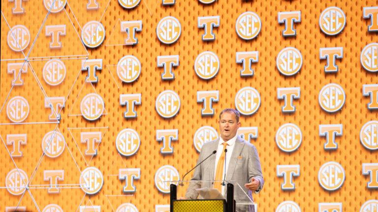 6. Tennessee Volunteers