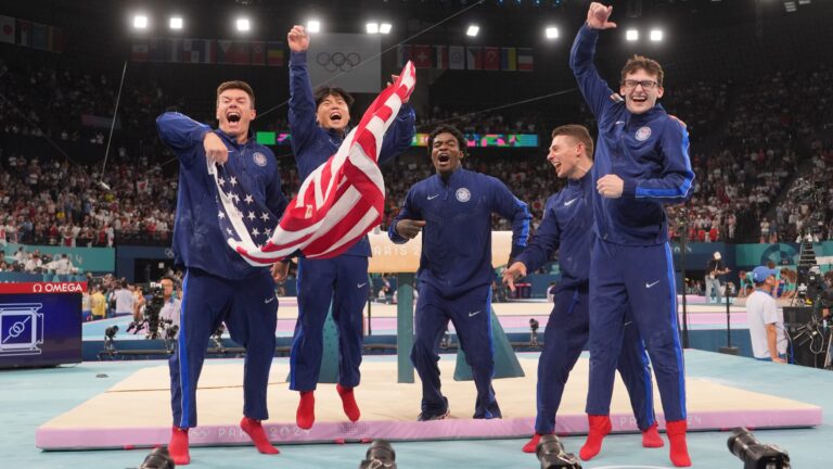 20) Frederick Richard, Brody Malone, Stephen Nedoroscik. Paul Juda, Asher Hong | BRONZE Medal