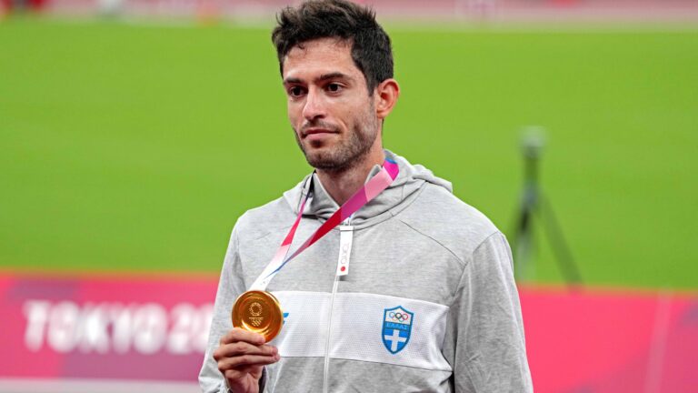 51) Greece: 1 Gold Medal (1 Silver Medal+6 Bronze Medals)