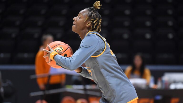 84. Talaysia Cooper - PG