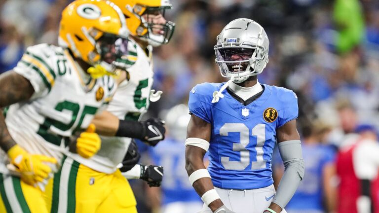 7) Green Bay Packers vs. Detroit Lions