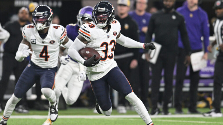 5. Jaylon Johnson – CB