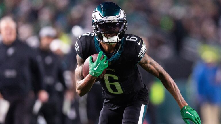 23. DeVonta Smith, Philadelphia Eagles