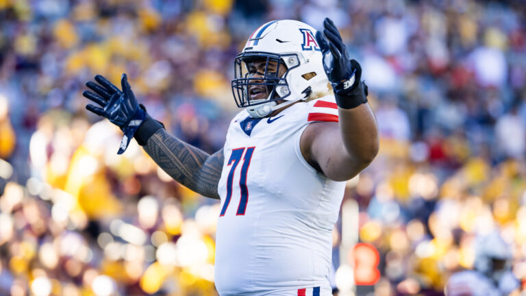 15. Jacksonville Jaguars - Jonah Savaiinaea (OL)