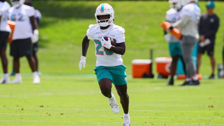 14. De'Von Achane, Miami Dolphins