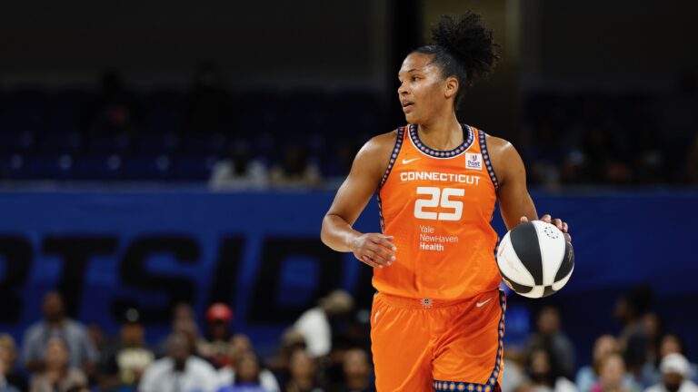 3. Connecticut Sun (27-12)
