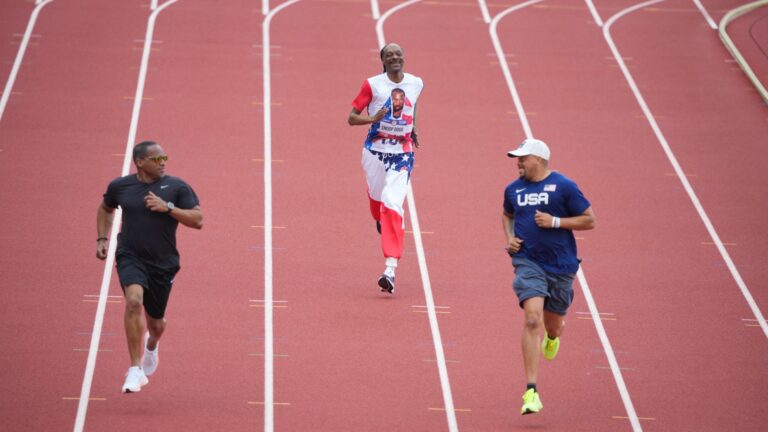 Run, Snoop, Run!