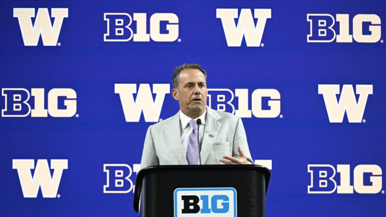 Added: Washington Huskies