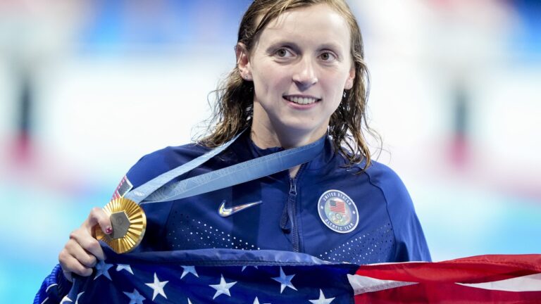 1) United States: 40 Gold Medals (44 Silver Medals)