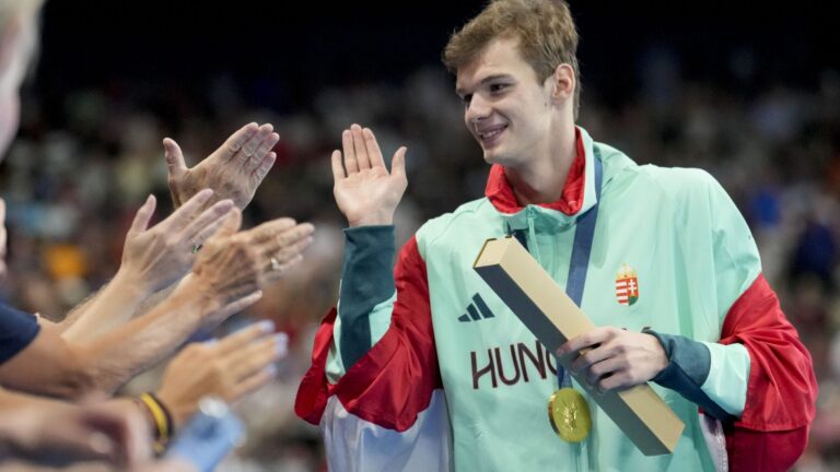 14) Hungary: 6 Gold Medals
