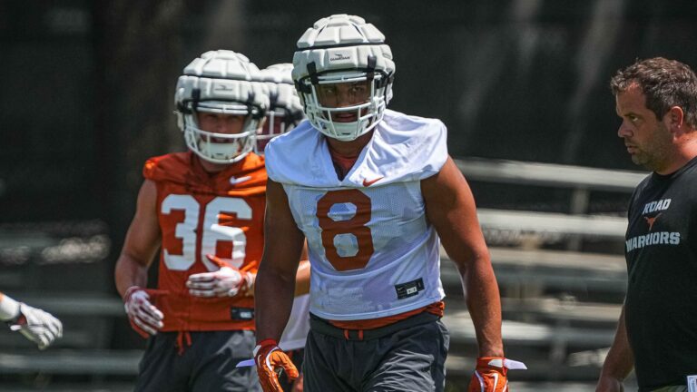 30. Trey Moore - Texas Longhorns