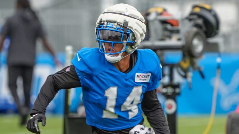 1.06: Amon-Ra St. Brown, WR, Detroit Lions