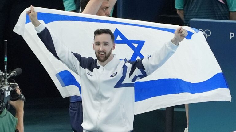 41) Israel: 1 Gold Medal (5 Silver Medals)