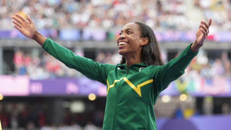 62) (tied) Dominica: 1 Gold Medal (0 Silver Medals+0 Bronze Medals)