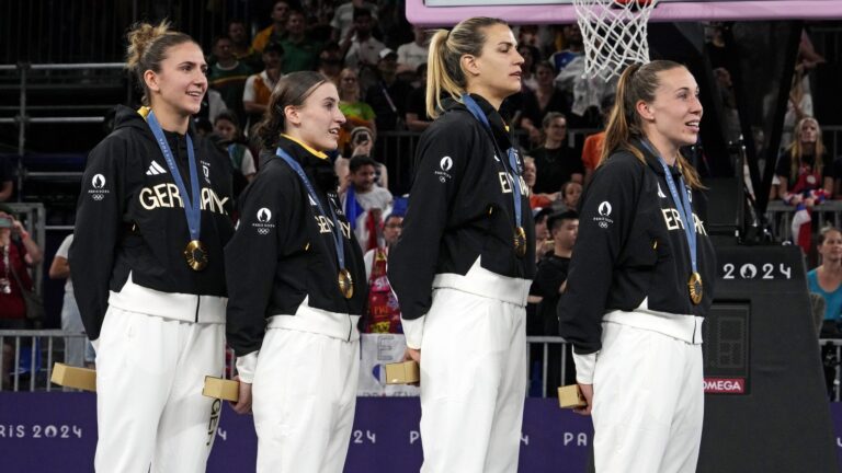 10) Germany: 12 Gold Medals (13 Silver Medals+8 Bronze Medals)