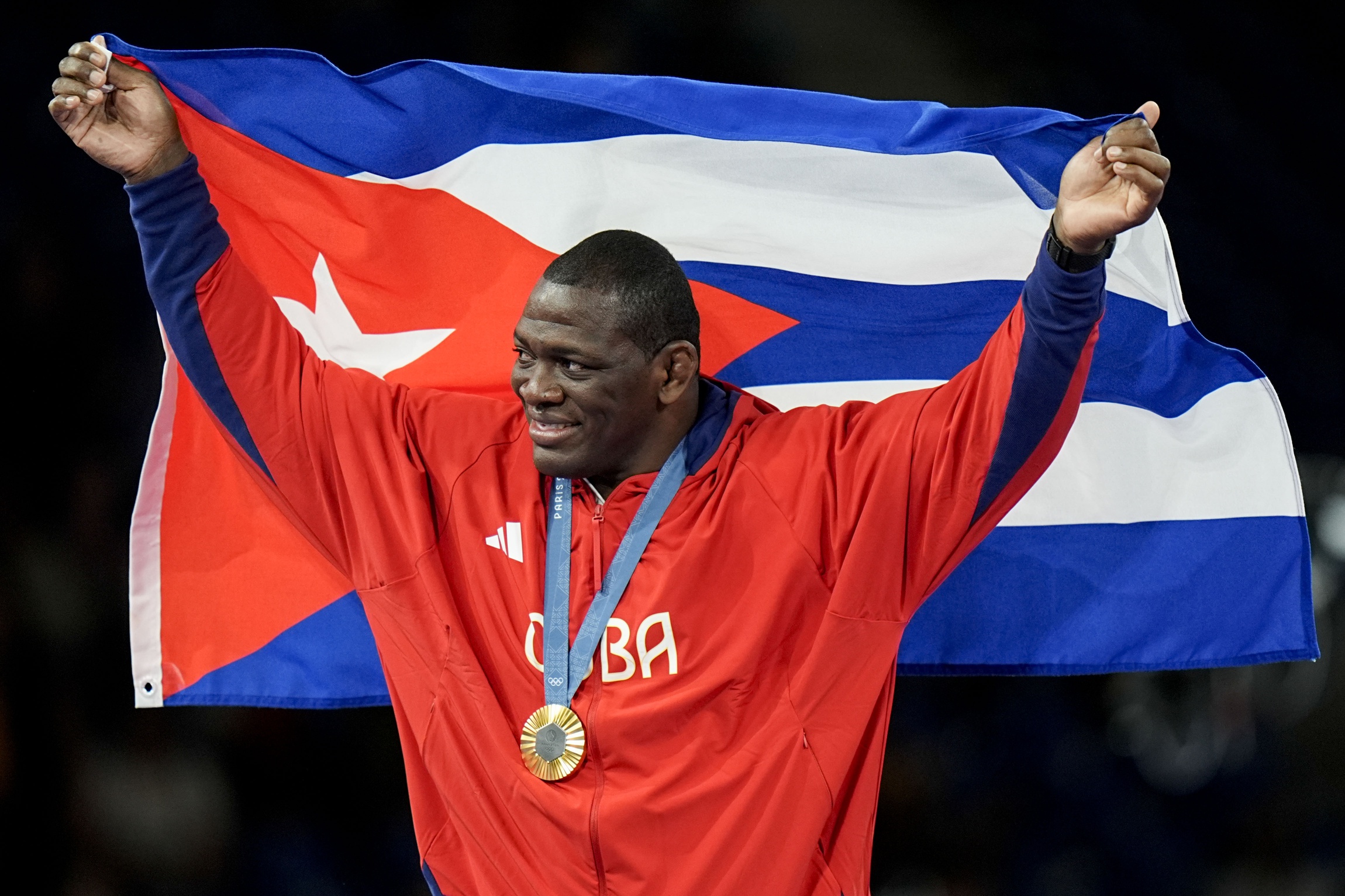 32) Cuba: 2 Gold Medals (1 Silver Medal+6 Bronze Medals)