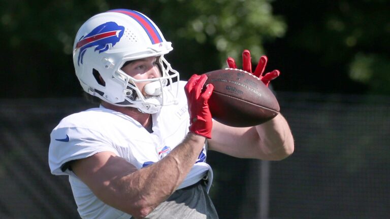 19. Dawson Knox - Buffalo Bills