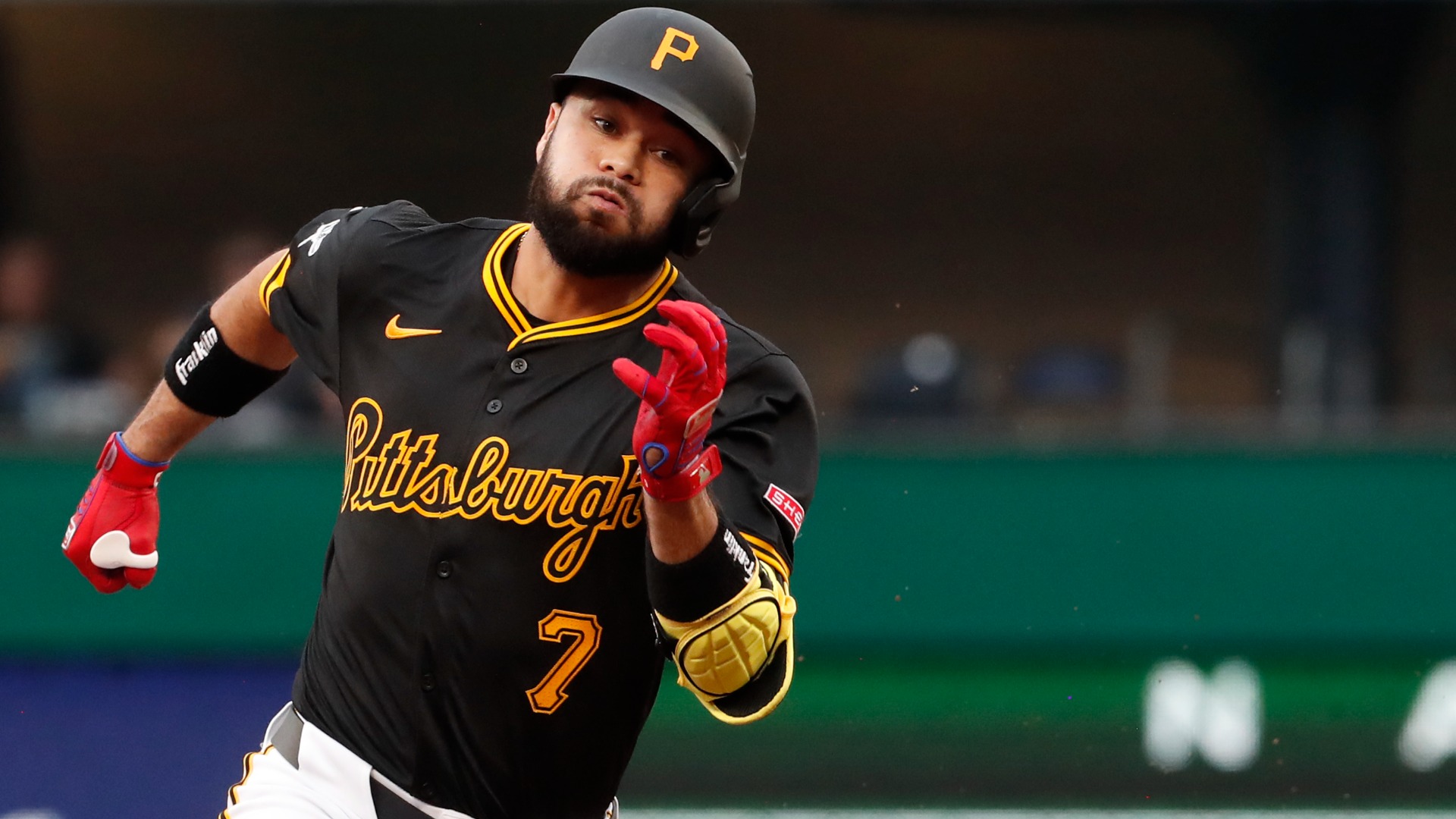 Pirates Acquire Isiah Kiner-Falefa from Toronto Blue Jays