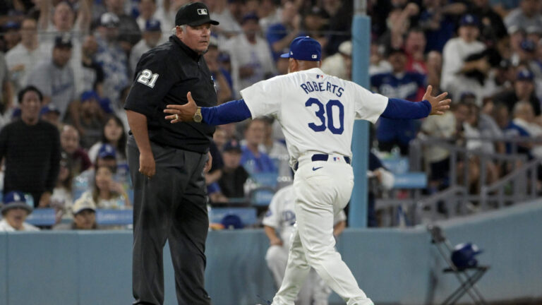 5. Dave Roberts, Los Angeles Dodgers