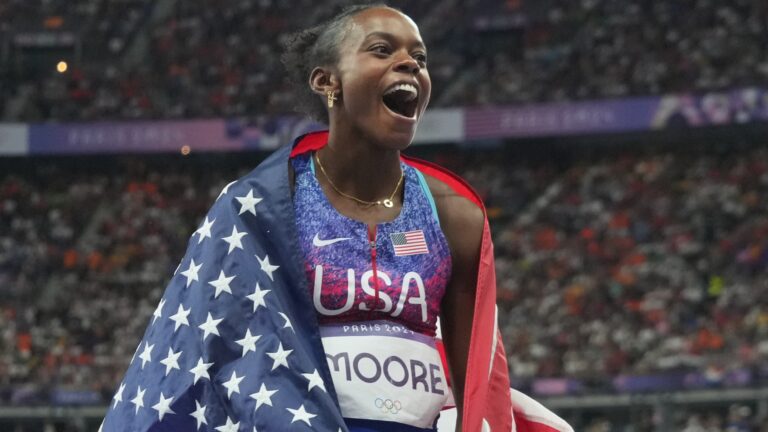 96) Jasmine Moore  | BRONZE Medal
