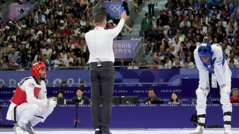 84) (Tied) Refugee Olympic Team: 0 Gold Medals (1 Bronze Medal)