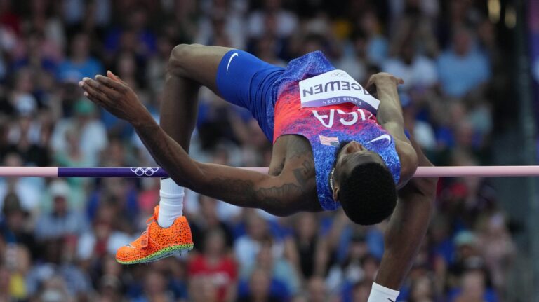 117) Shelby McEwen | SILVER Medal
