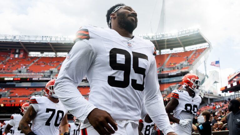 Best Bet: Browns -2.5 (-110)