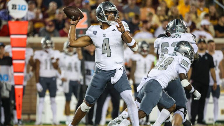 34. Eastern Michigan Eagles