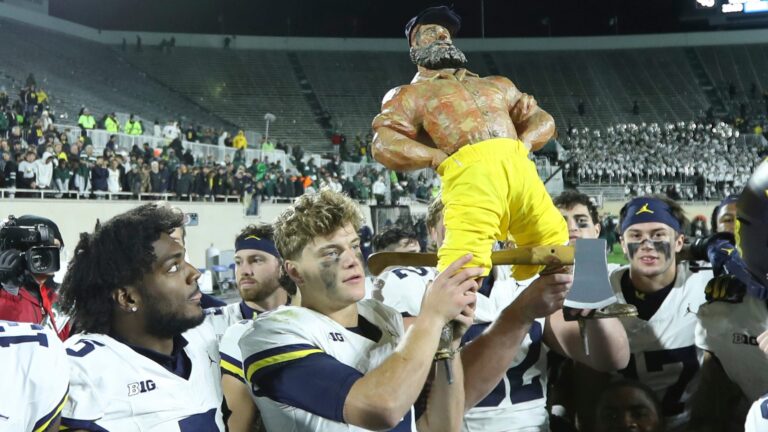 5. Paul Bunyan Trophy