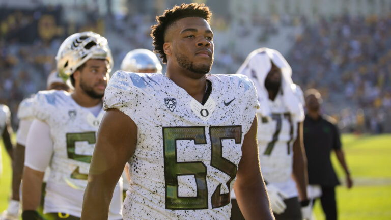 62. Ajani Cornelius, OL (Oregon)