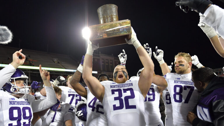 8. Land of Lincoln Trophy