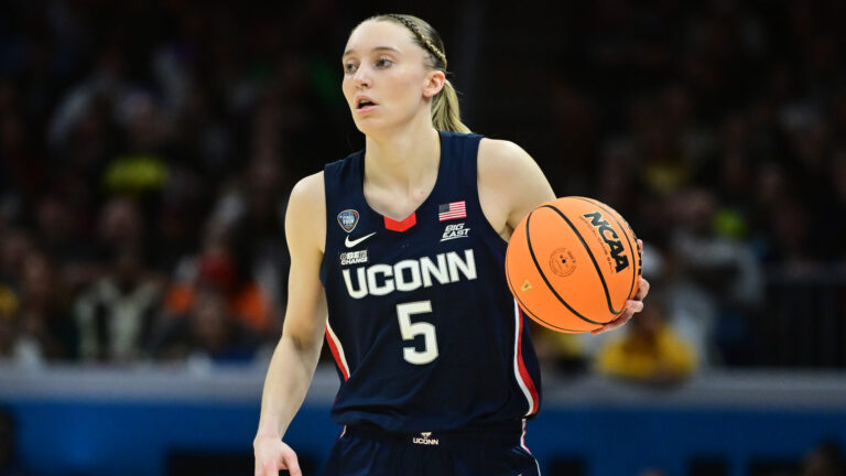 13. Paige Bueckers