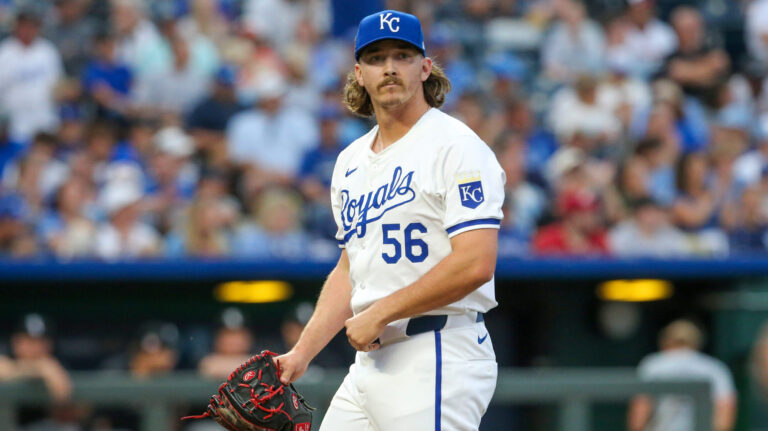 Injuries Compound the Royals’ Bullpen Problems