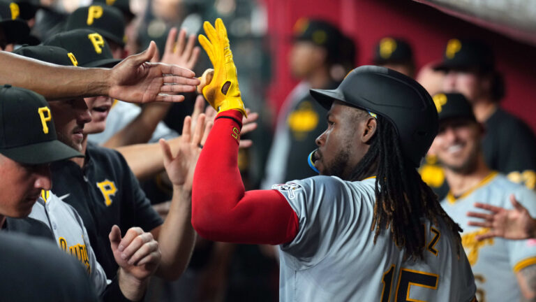 Pirates Struggle Despite Potential in 2024