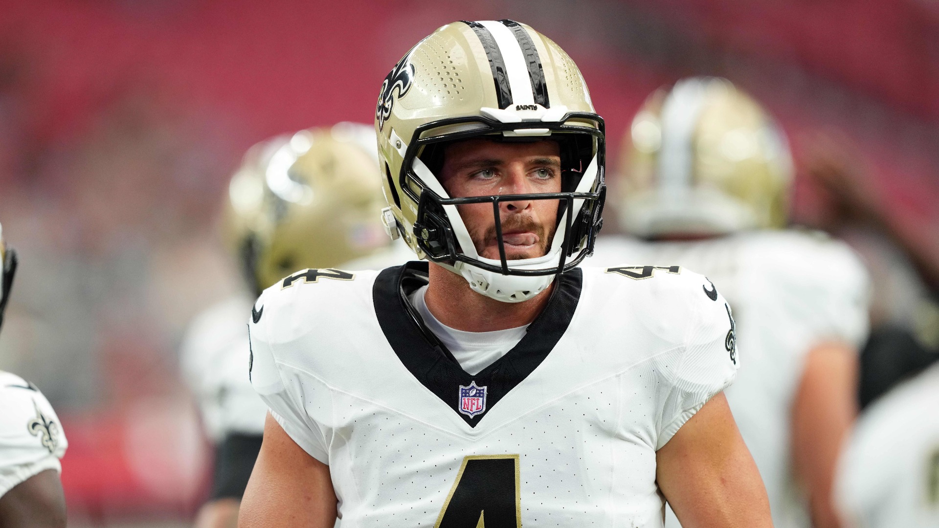 Saints @ Cowboys: Derek Carr Over 221.5 Passing Yards (-113)