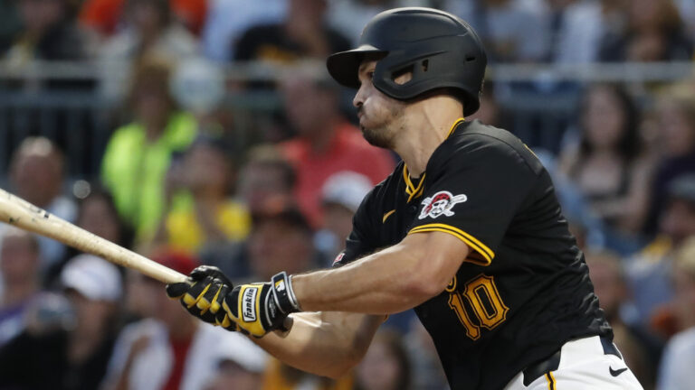 Bryan Reynolds – The Pirates’ Steady Offensive Star