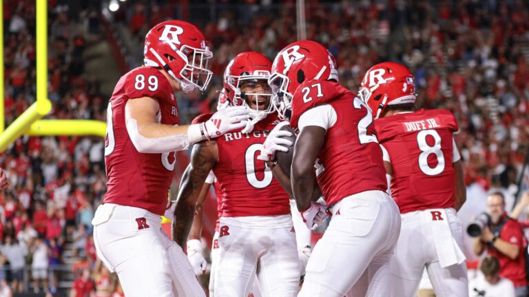 RUTGERS SCARLET KNIGHTS (3-0, 0-0)